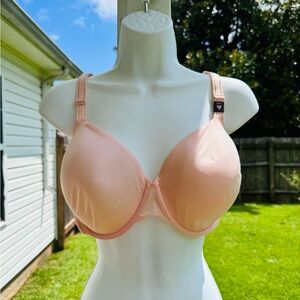 NWT Victorias Secret Bra Sz 38DD